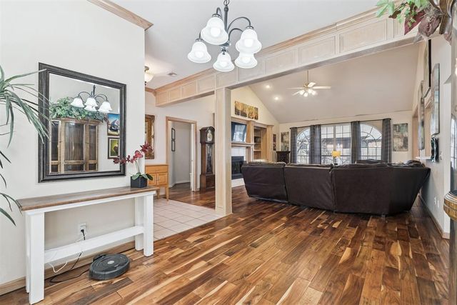 2600 Halifax Way, Norman, OK 73069