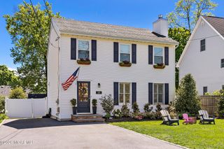 174 Monmouth Avenue, Atlantic Highlands, NJ 07716