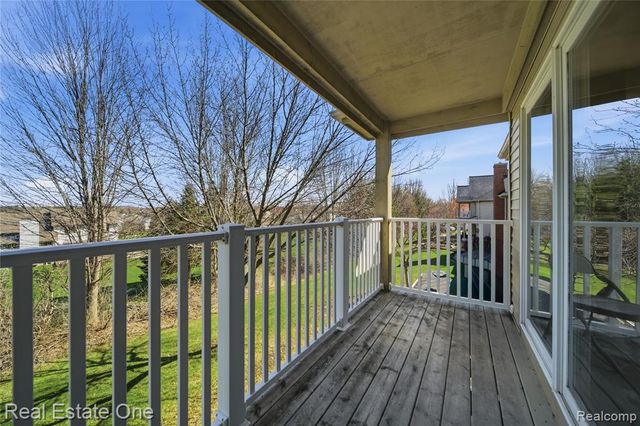 4113 Hampton Ridge Boulevard, Howell, MI 48843