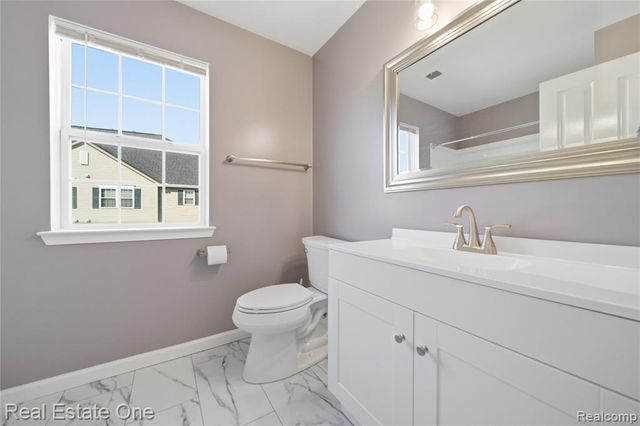 4113 Hampton Ridge Boulevard, Howell, MI 48843