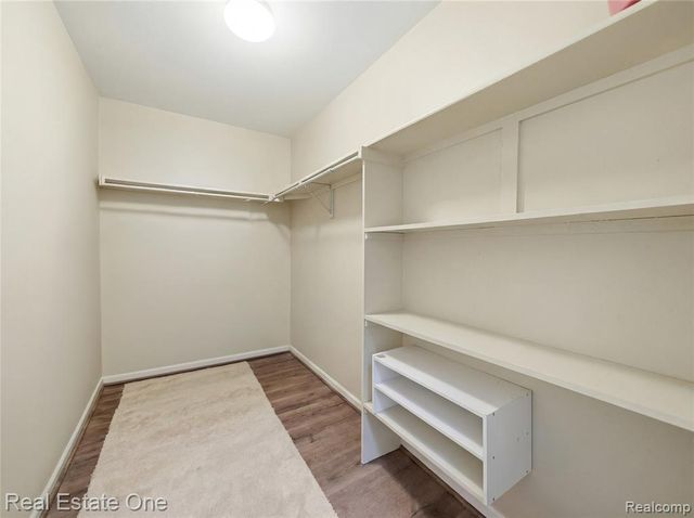 4113 Hampton Ridge Boulevard, Howell, MI 48843