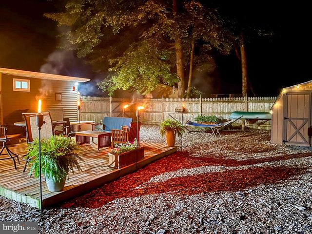 72 LENAPE TRL, Medford Lakes, NJ 08055