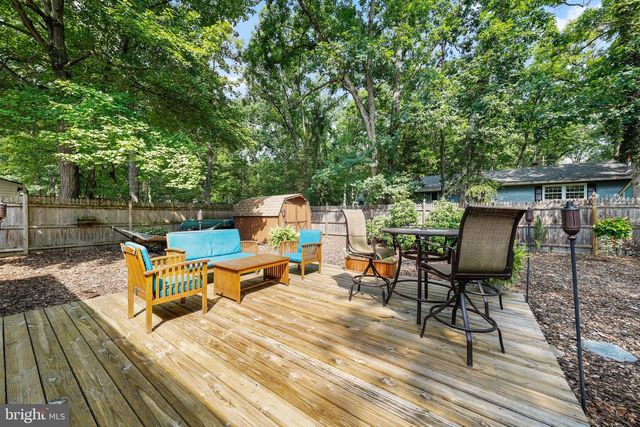 72 LENAPE TRL, Medford Lakes, NJ 08055