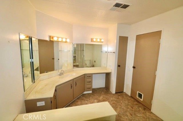 2121 Lake Side Drive 158, La Habra, CA 90631