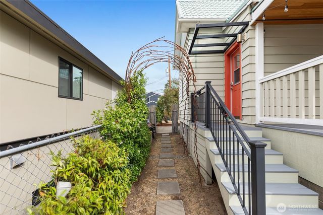 3918 S Edmunds Street, Seattle, WA 98118