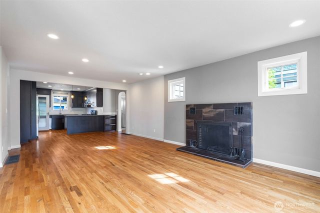 3918 S Edmunds Street, Seattle, WA 98118