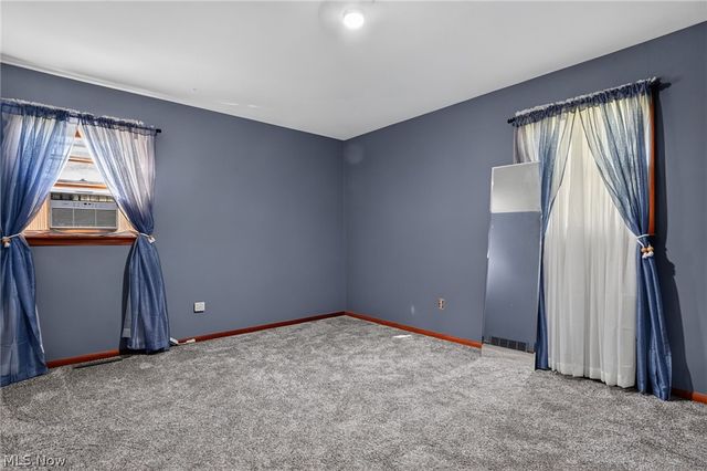 3045 Spencer Circle E, Geneva, OH 44041