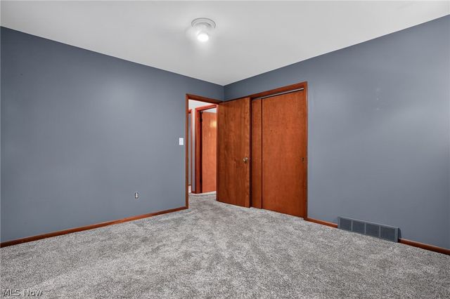 3045 Spencer Circle E, Geneva, OH 44041