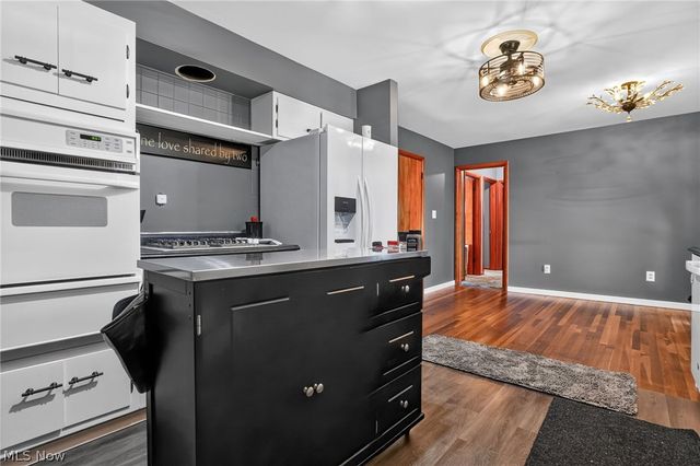 3045 Spencer Circle E, Geneva, OH 44041