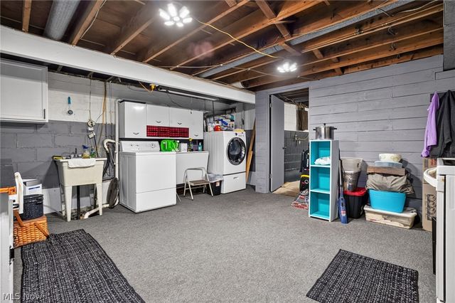 3045 Spencer Circle E, Geneva, OH 44041