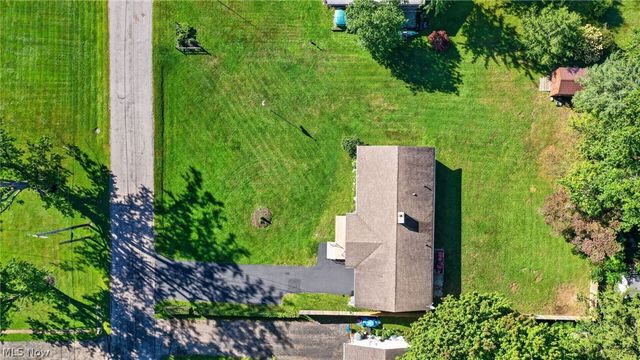 3045 Spencer Circle E, Geneva, OH 44041