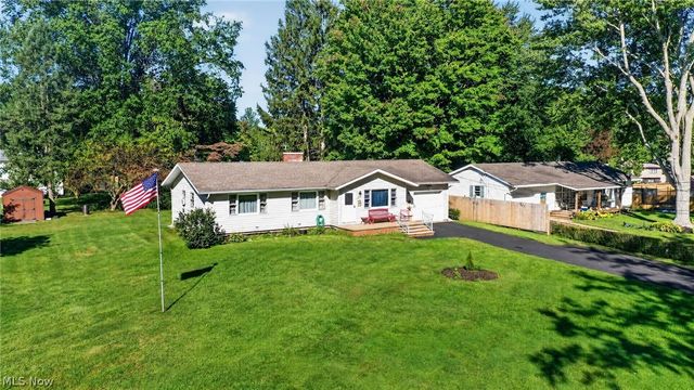 3045 Spencer Circle E, Geneva, OH 44041
