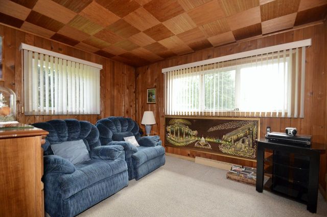 12009 County Road G, Caledonia, WI 53108