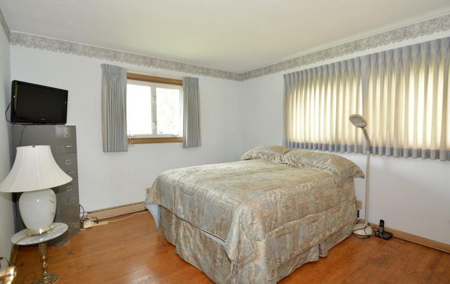 12009 County Road G, Caledonia, WI 53108