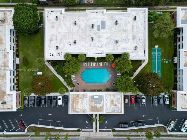 400 S Cypress Rd 424, Pompano Beach, FL 33060