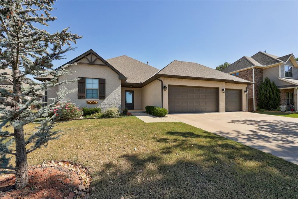 516 Mirano Lane, Edmond, OK 73034