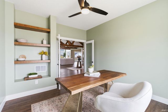 22583 Maumee Meadows Drive, Woodburn, IN 46797