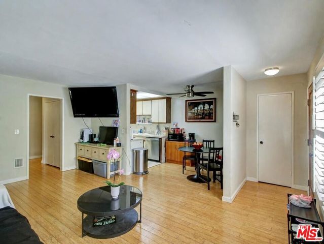 1520 Princeton Street 4, Santa Monica, CA 90404