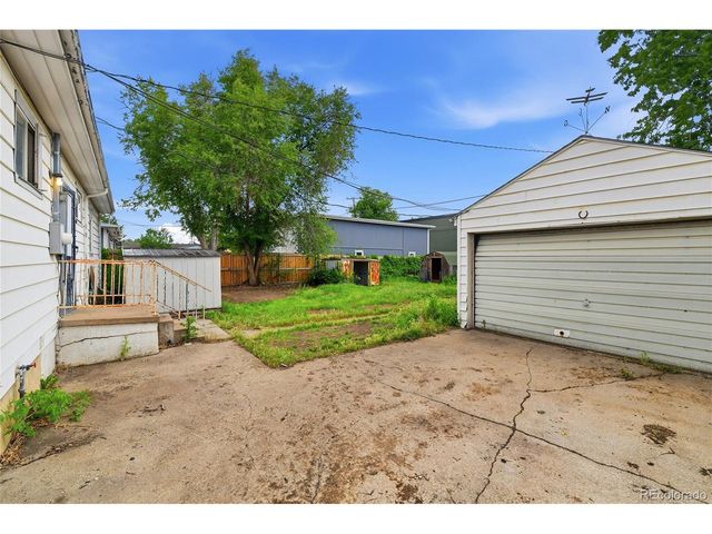 3817 S Inca St, Englewood, CO 80110