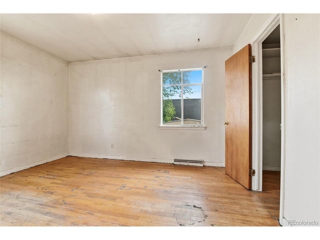 3817 S Inca St, Englewood, CO 80110