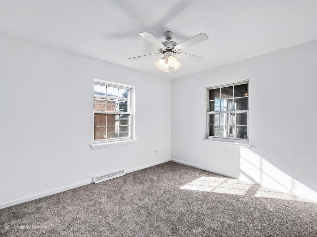 property-img