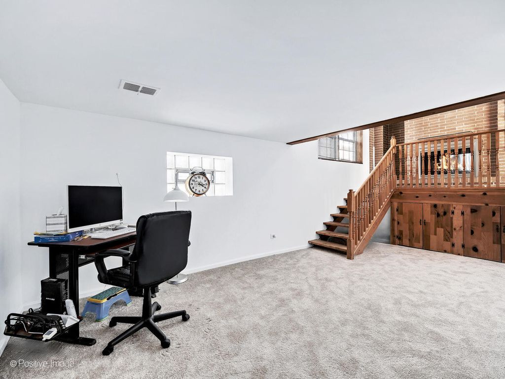 property-img