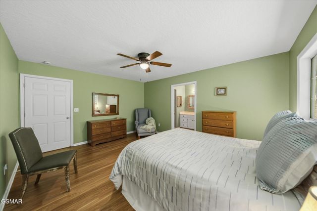 688 Ownby Drive, Gatlinburg, TN 37738