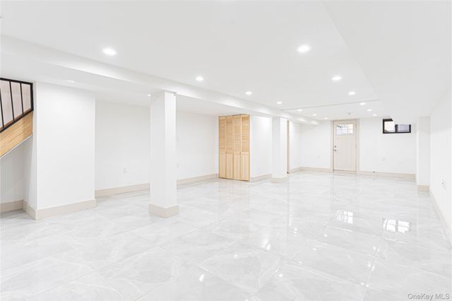 282 E 38th Street, Brooklyn, NY 11203