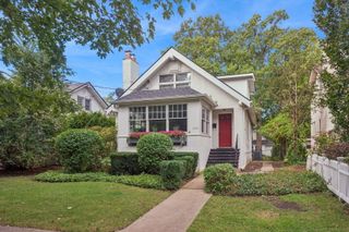 228 Poplar Street, Winnetka, IL 60093