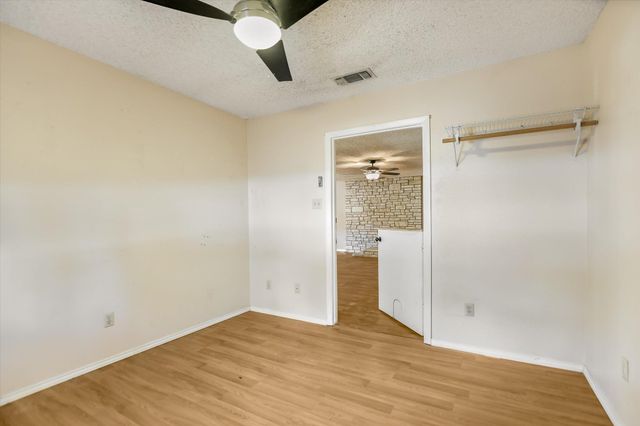 2808 Kings Circle DR, Granite Shoals, TX 78654