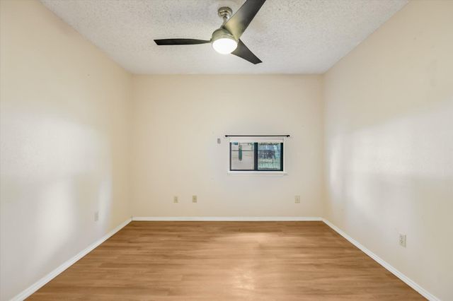 2808 Kings Circle DR, Granite Shoals, TX 78654
