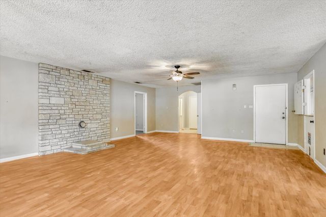 2808 Kings Circle DR, Granite Shoals, TX 78654