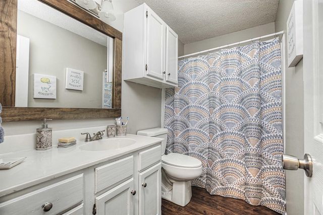 4403 Oak Haven, White Hall, AR 71602