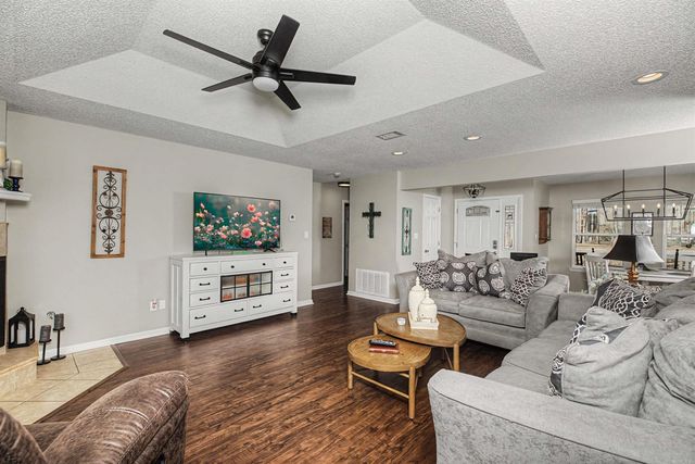 4403 Oak Haven, White Hall, AR 71602