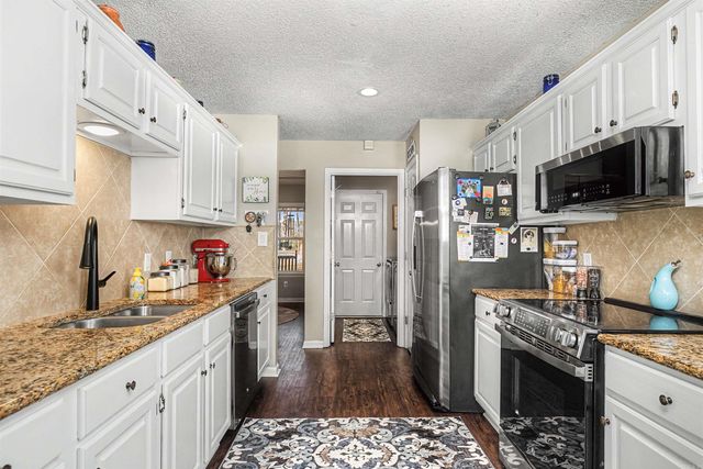 4403 Oak Haven, White Hall, AR 71602