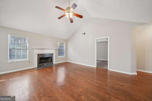 1443 Pebble Ridge Lane, Hampton, GA 30228