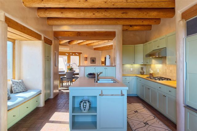 103 Sunflower Drive, Santa Fe, NM 87506