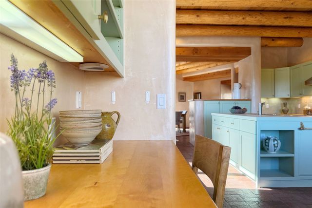 103 Sunflower Drive, Santa Fe, NM 87506