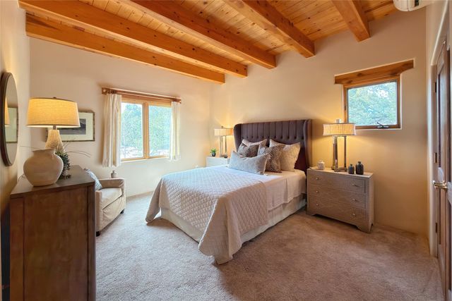 103 Sunflower Drive, Santa Fe, NM 87506