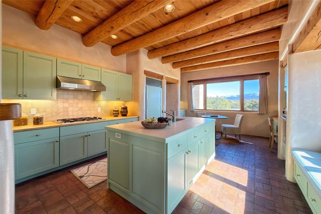 103 Sunflower Drive, Santa Fe, NM 87506