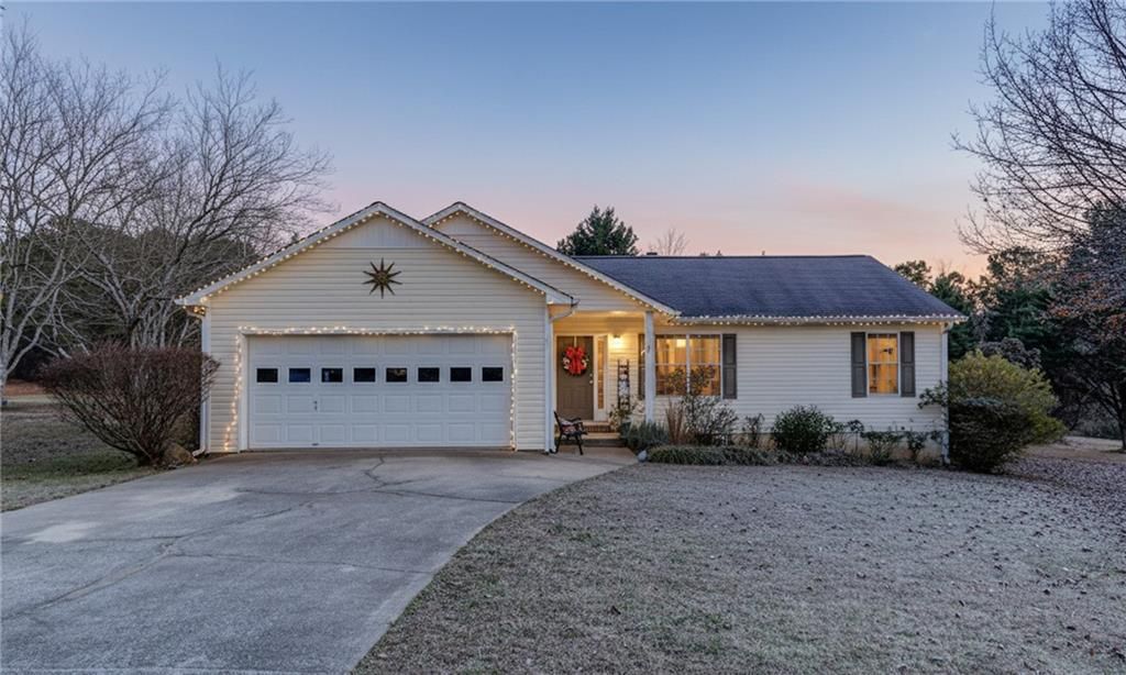 156 Alicia Drive, Winder, GA 30680