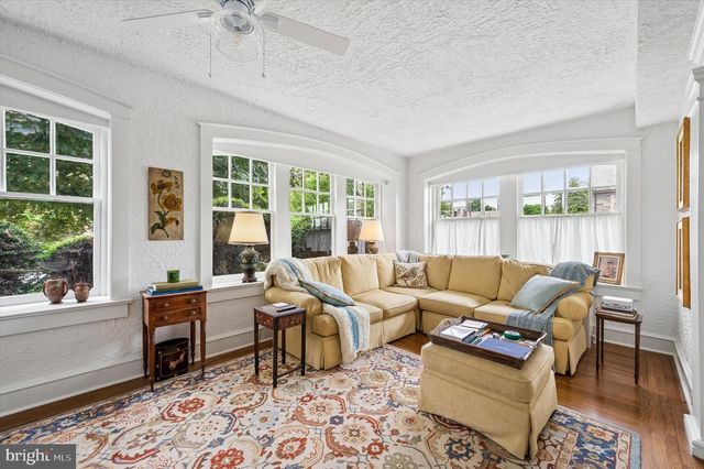 2456 HILLCREST RD, Drexel Hill, PA 19026