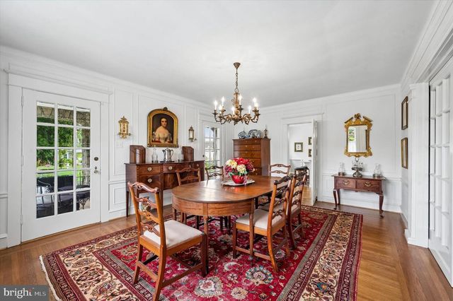 2456 HILLCREST RD, Drexel Hill, PA 19026
