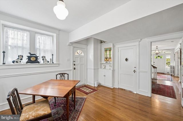2456 HILLCREST RD, Drexel Hill, PA 19026