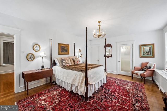 2456 HILLCREST RD, Drexel Hill, PA 19026