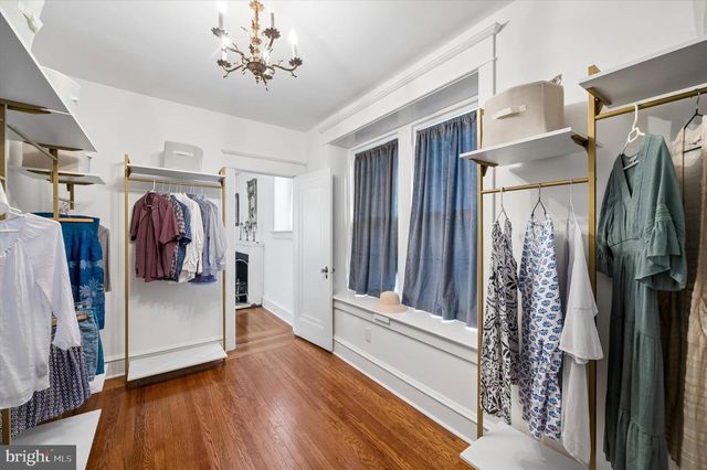 2456 HILLCREST RD, Drexel Hill, PA 19026