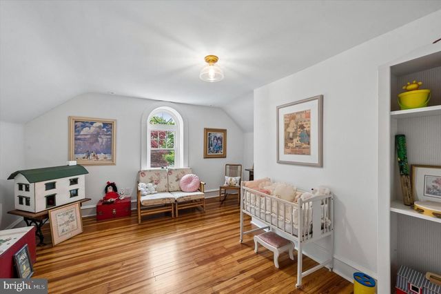 2456 HILLCREST RD, Drexel Hill, PA 19026