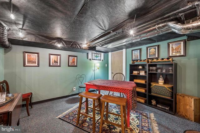 2456 HILLCREST RD, Drexel Hill, PA 19026
