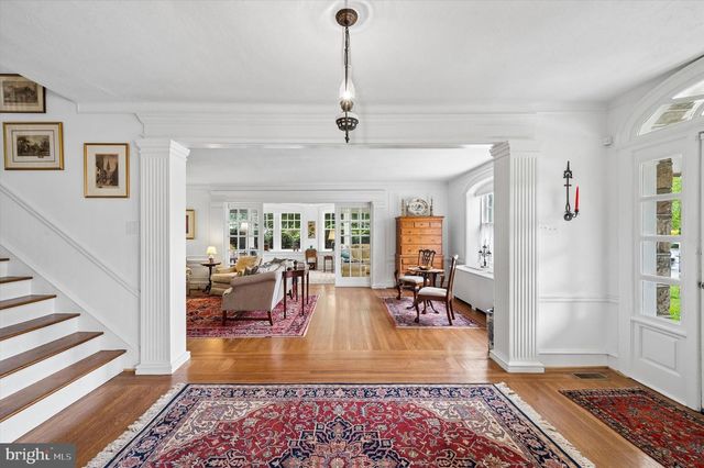 2456 HILLCREST RD, Drexel Hill, PA 19026