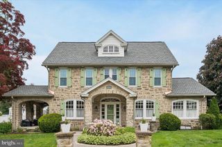 2456 HILLCREST RD, Drexel Hill, PA 19026